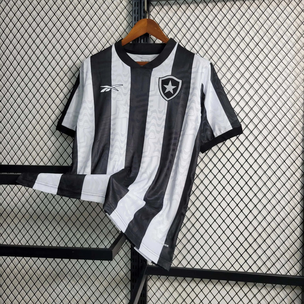 Camisa Bota Fogo Home 23/24 - Torcedor Masculina Preta e Branca - Netmantos