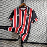 Camisa São Paulo Away 24/25 - Torcedor Masculina New Balance Preta e Vermelha + Patch Copa do Brasil + Patrocínios - Netmantos